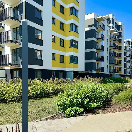 Apartmán Komfortowy Next Ursus - Parking - Szybkie Wi-fi