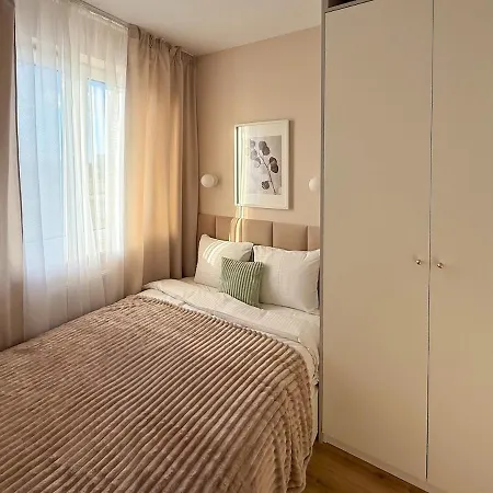 Komfortowy Next Ursus - Parking - Szybkie Wi-fi Apartmán Varšava