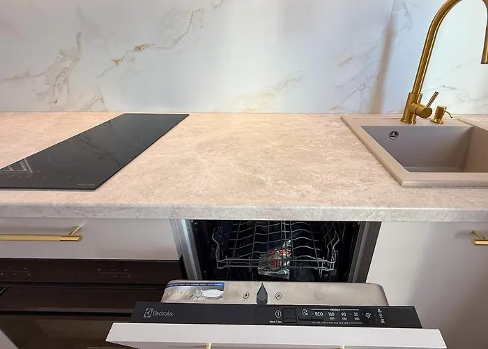 Komfortowy Next Ursus - Parking - Szybkie Wi-fi Apartment *