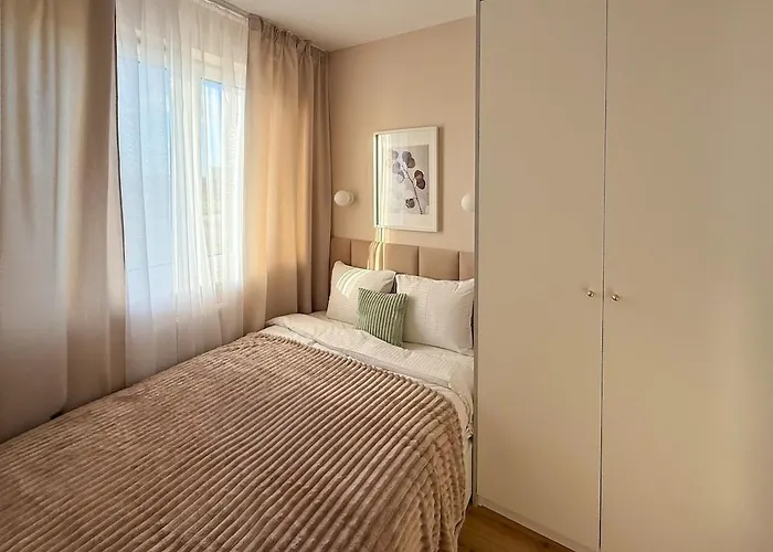 Komfortowy Next Ursus - Parking - Szybkie Wi-fi Apartment Warsaw