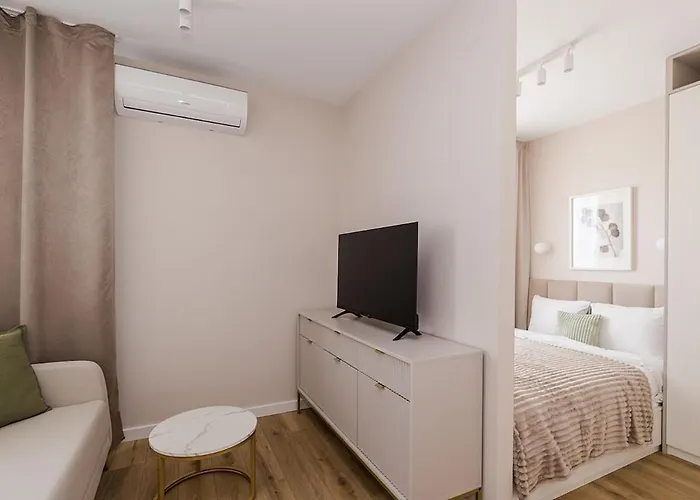 Komfortowy Next Ursus - Parking - Szybkie Wi-fi Warsaw